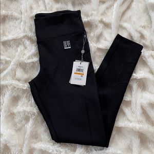 New with 🏷 DKNY Sport Athletic Leggings